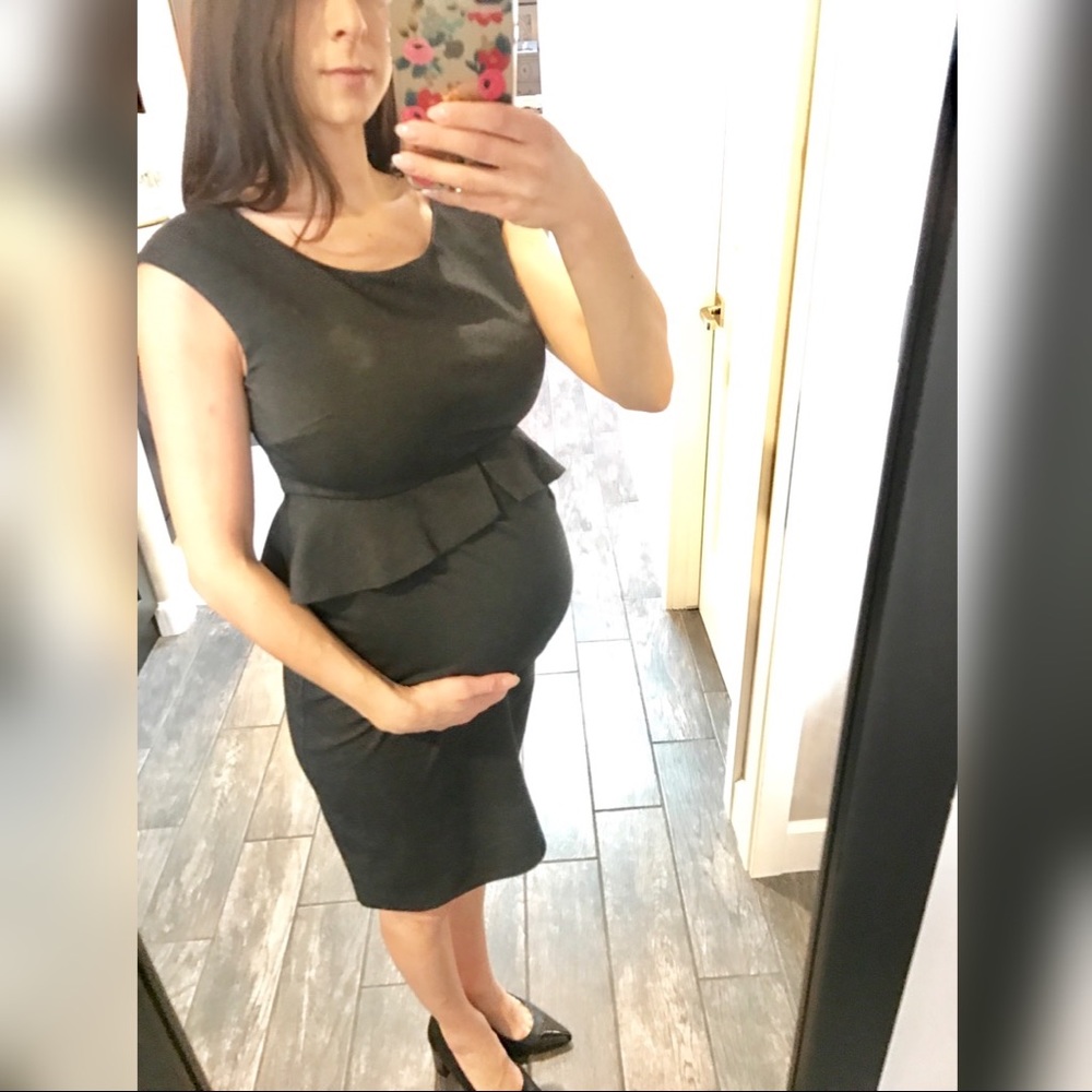 Peplum maternity dress! Size small